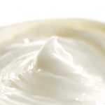 保湿クリームやパック代わりに使える食品